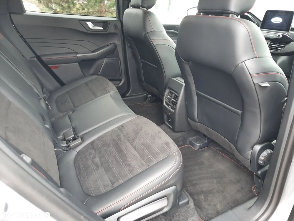 Ford Kuga 2.5P PHEV FWD ST-Line X - 16