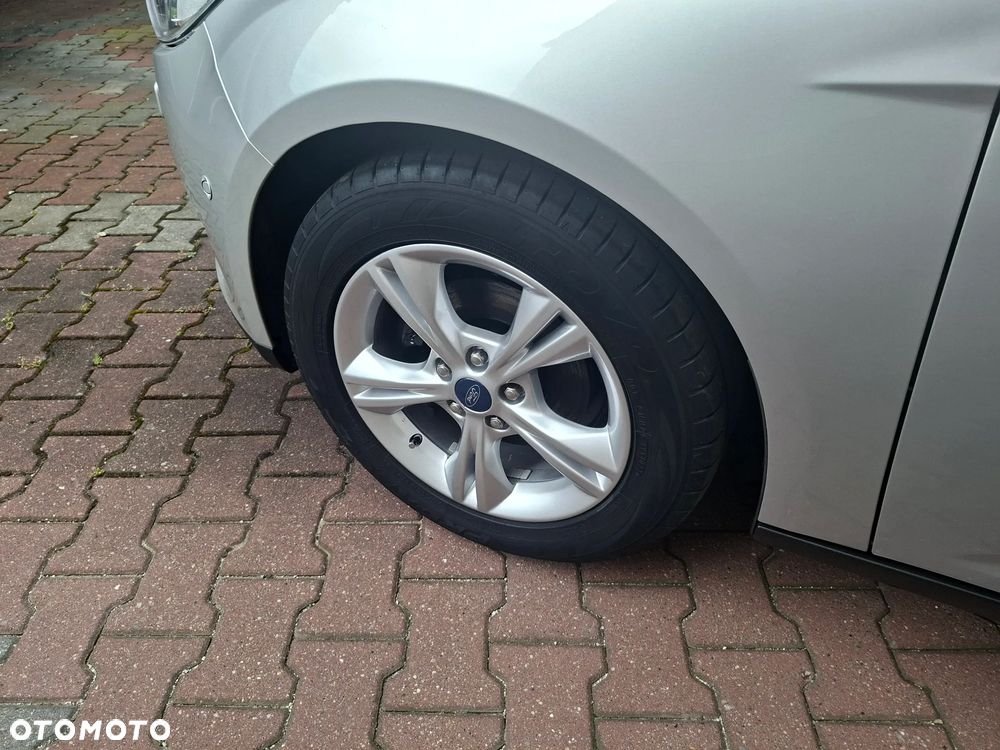 Ford Focus - 20