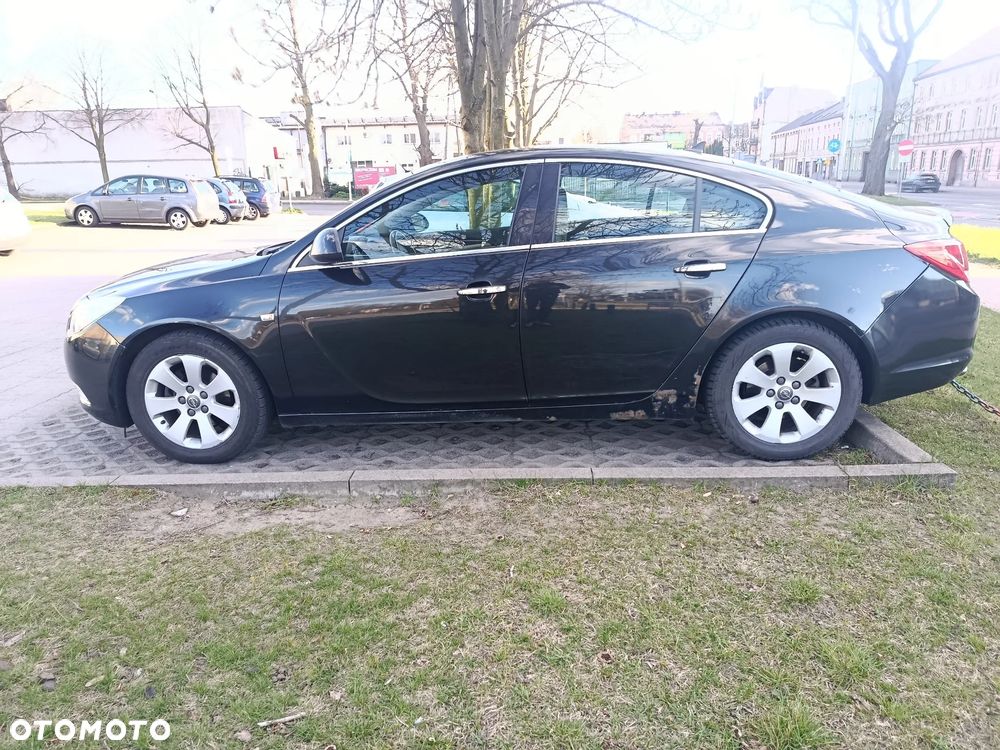 Opel Insignia 2.0 CDTI Cosmo - 3