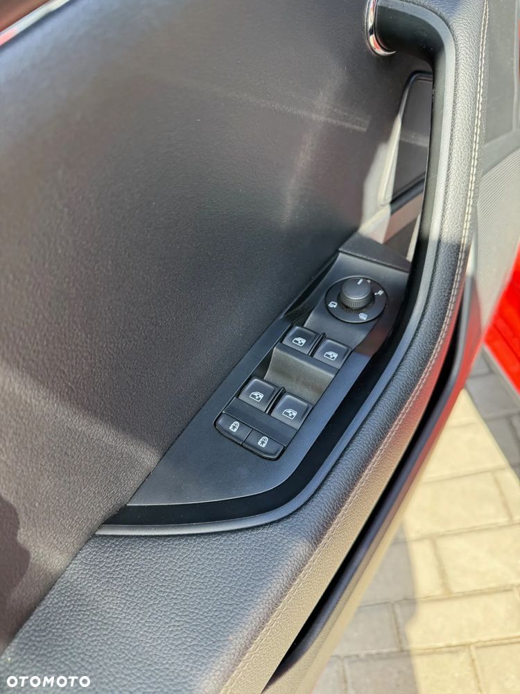 Skoda Superb 2.0 TDI SCR 4x4 Scout DSG - 8