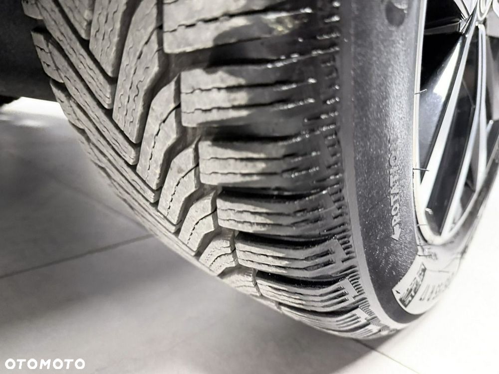 Volkswagen Passat 1.8 TSI BMT Highline DSG - 18