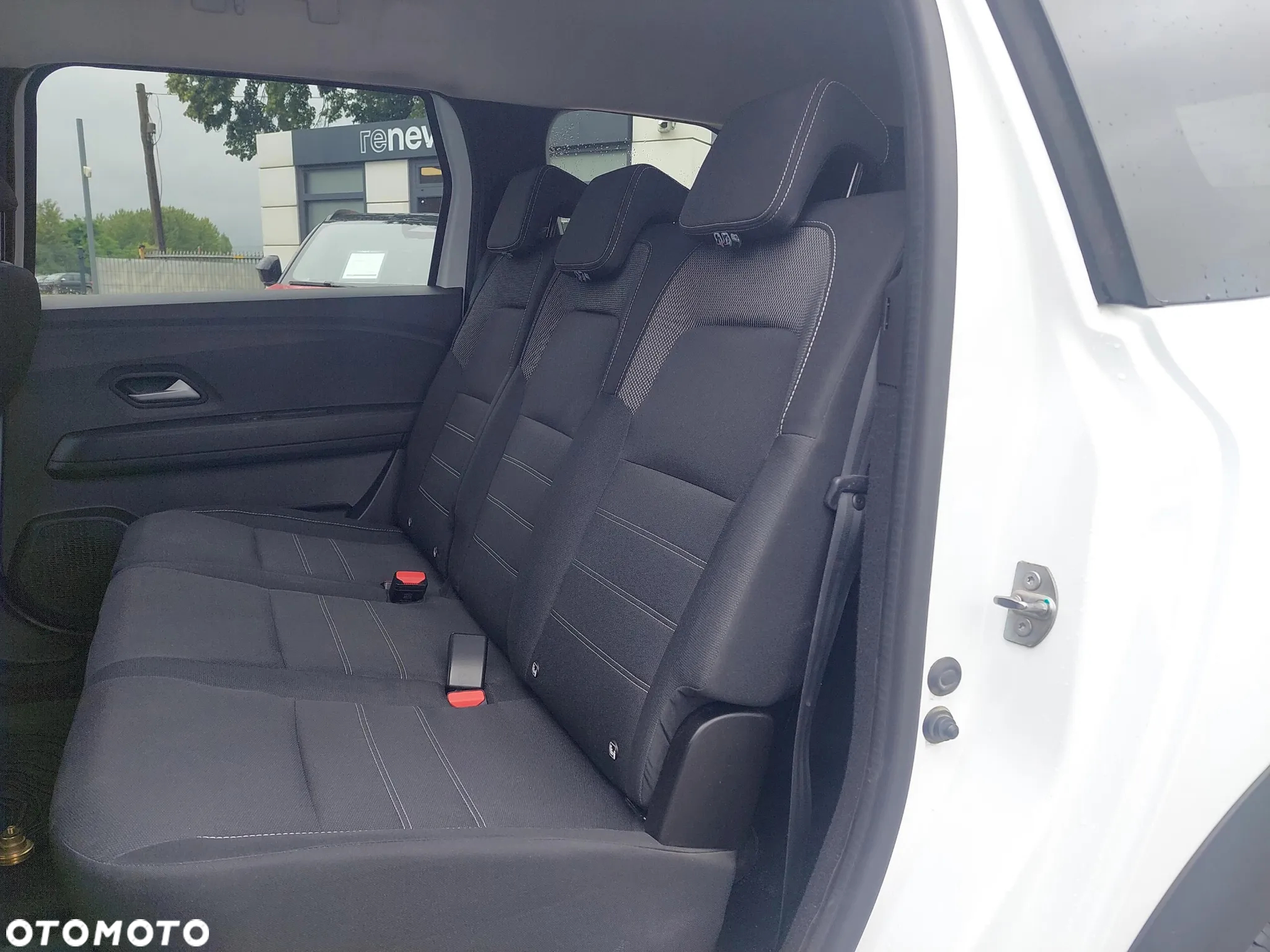 Dacia Jogger 1.0 TCe Expression 7os - 16