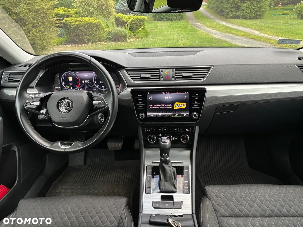Skoda Superb 2.0 TSI Ambition DSG - 13