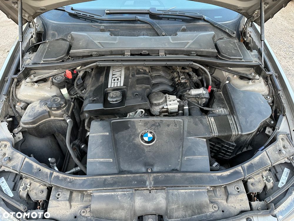 BMW Seria 3 318i Edition Lifestyle - 20