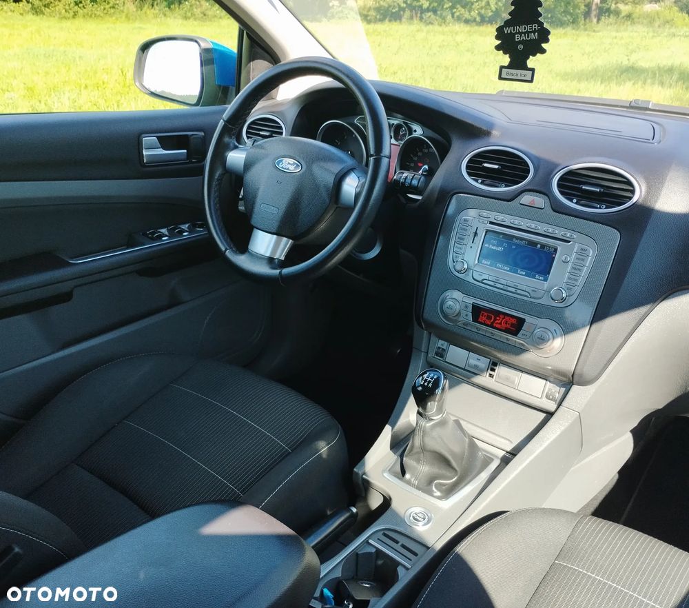 Ford Focus 1.6 16V Style+ - 16