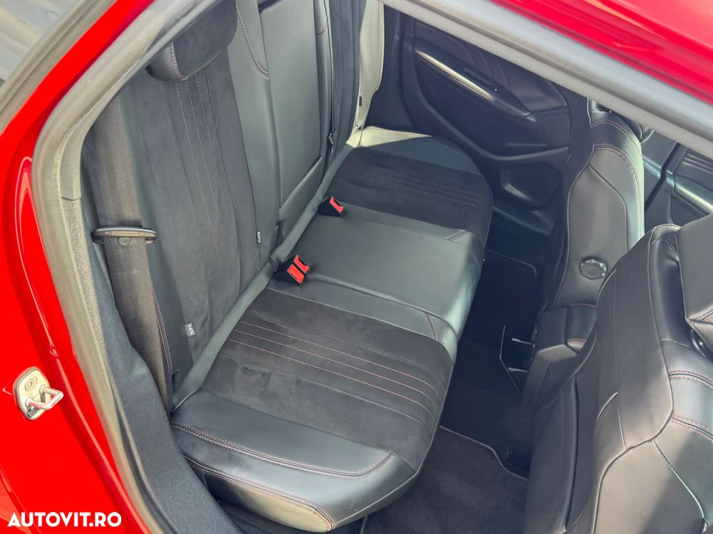 Peugeot 308 BlueHDi 180 EAT6 GT - 24