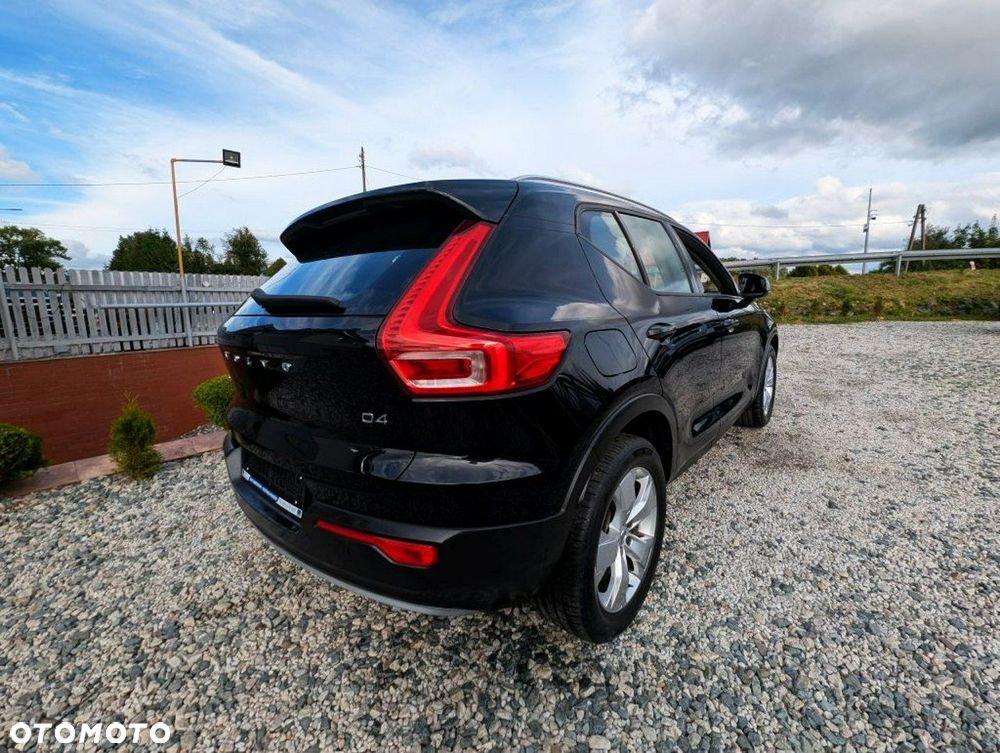 Volvo XC 40 - 6