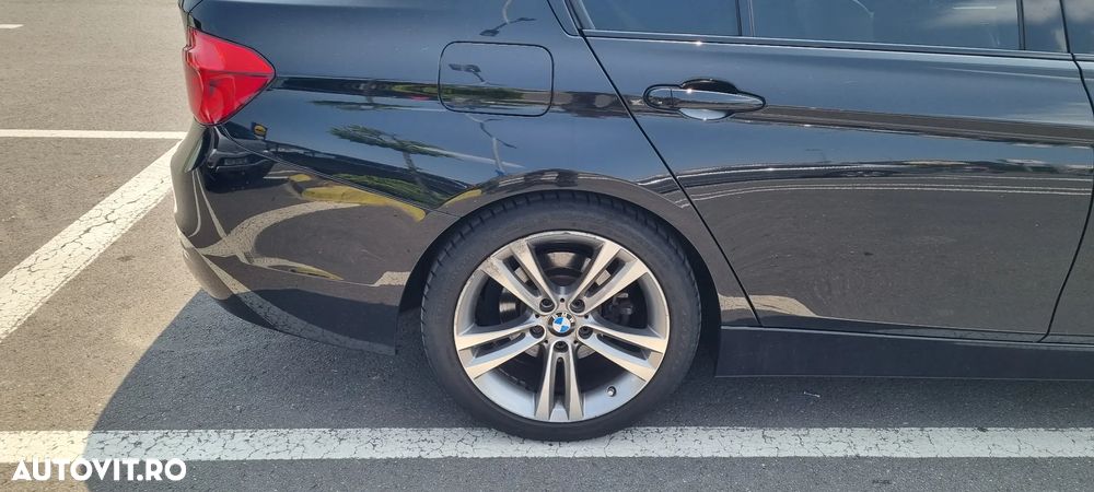 BMW Seria 3 330e iPerformance M Sport - 6