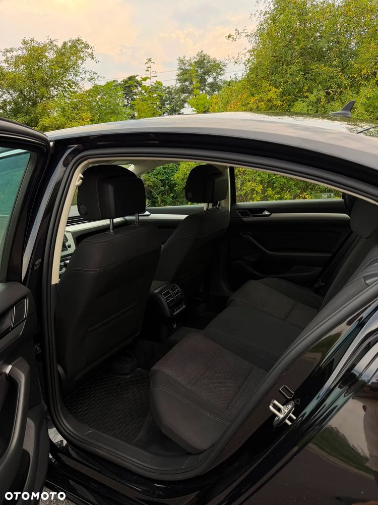 Volkswagen Passat 1.8 TSI BMT Comfortline DSG - 26