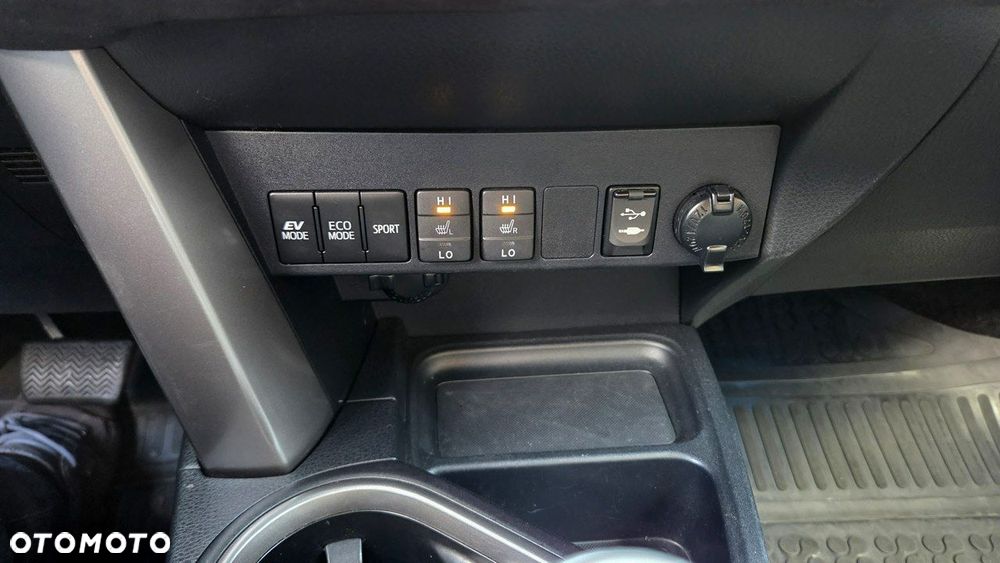 Toyota RAV4 Hybrid Prestige 4x4 - 32