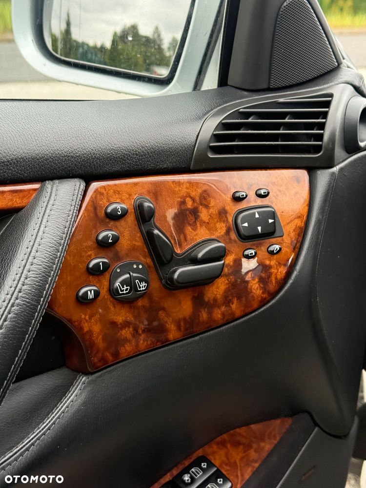 Mercedes-Benz CL 500 7G-TRONIC - 25