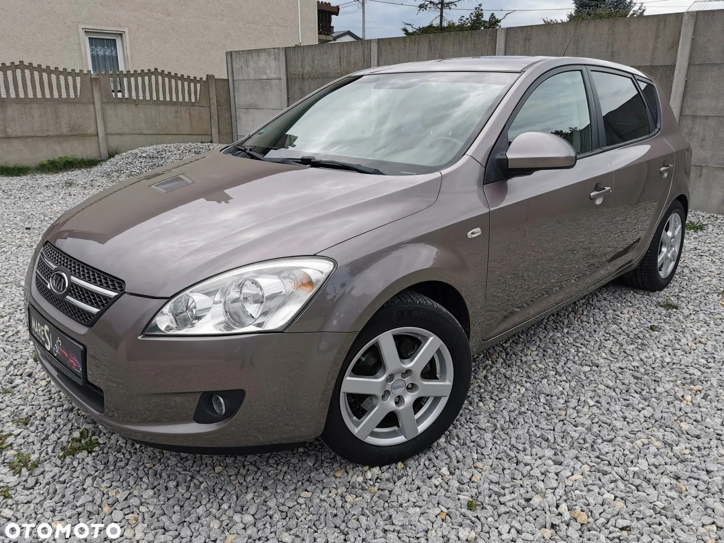 Kia Ceed - 3