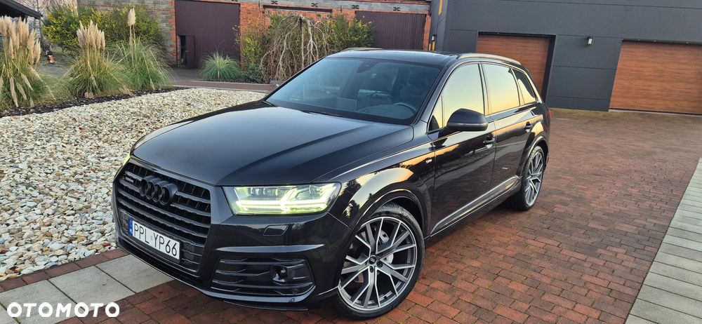 Audi Q7 - 7