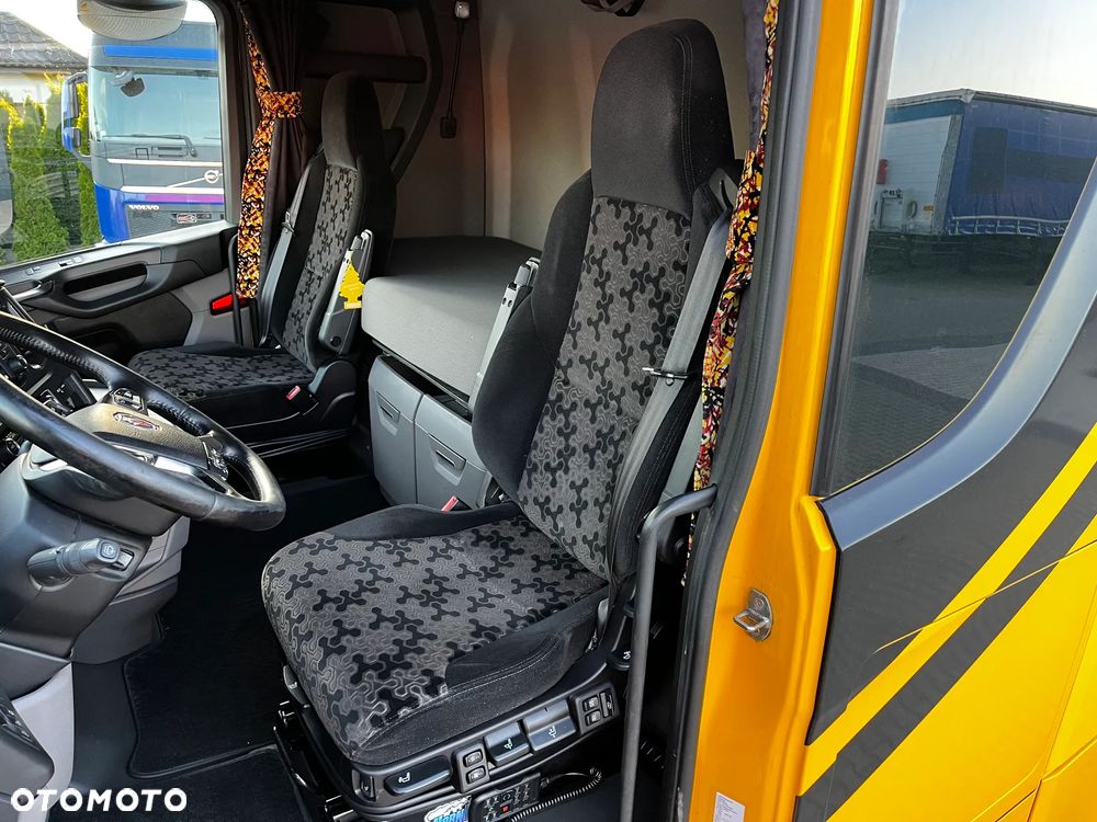 Scania S450 6x2 PUSHER SUPER STAN 04/2019 BOAGATA WERSJA WYPOSAŻENIA FULL AIR SERWISOWANA - 21