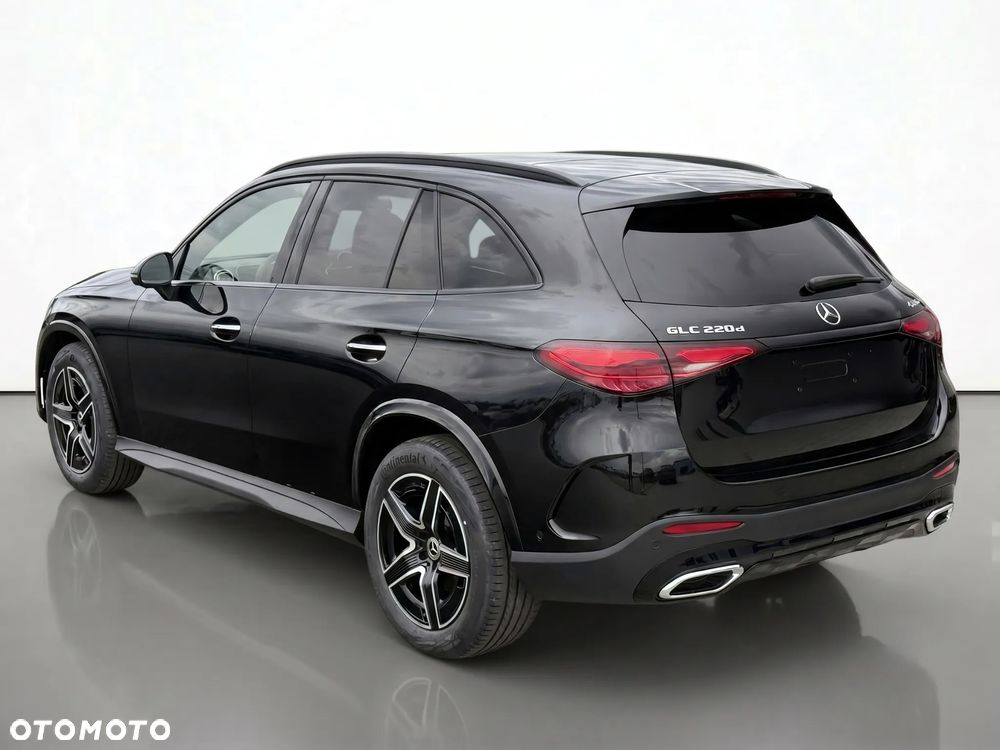 Mercedes-Benz GLC - 6