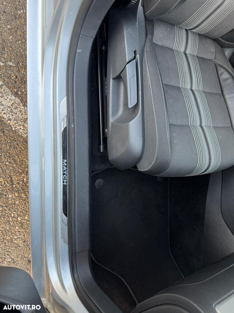 Volkswagen Golf 1.2 TSI MATCH - 13