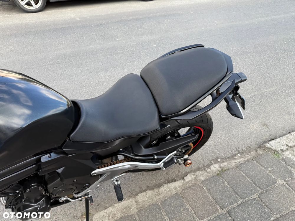 Kawasaki ER - 24