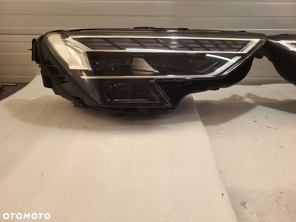 audi a3 8y nm matrix led komplet lamp przednich 8y0941035h / 8y0941036h - 2