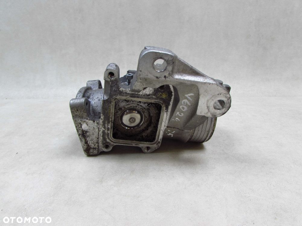 VOLVO S60 II V60 XC60 2.4 D5 08- ZAWOR EGR 50276422 50590603 - 3