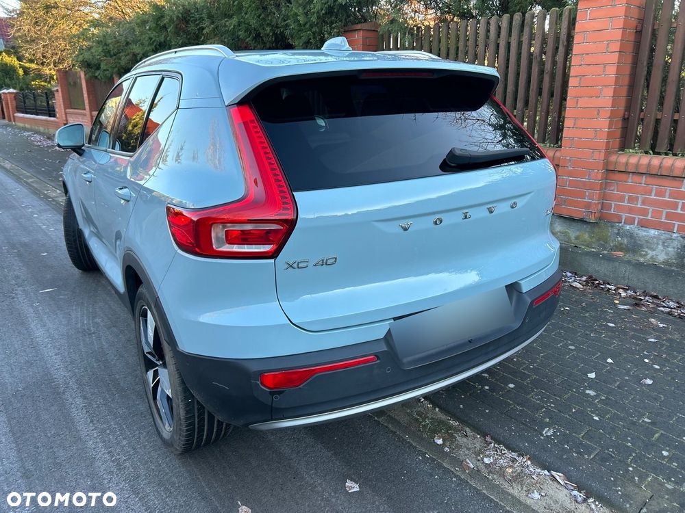 Volvo XC 40 T5 AWD Geartronic Momentum - 12