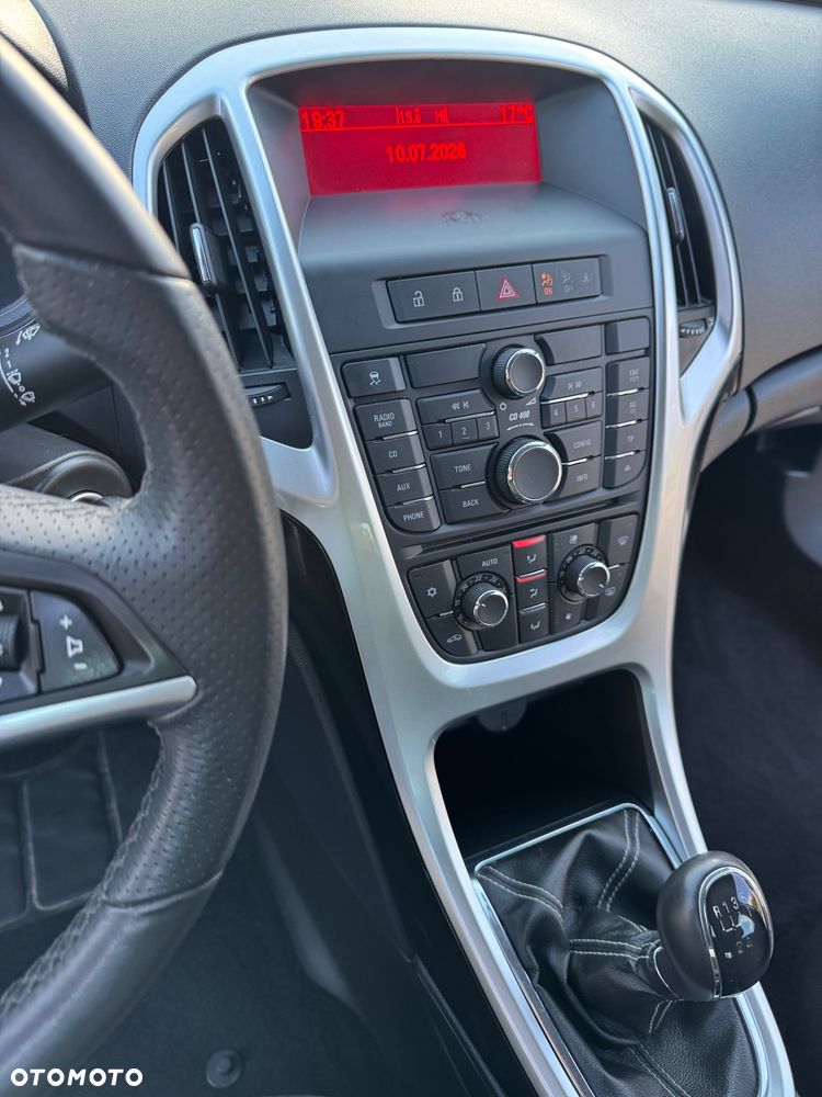 Opel Astra 1.4 Enjoy - 23