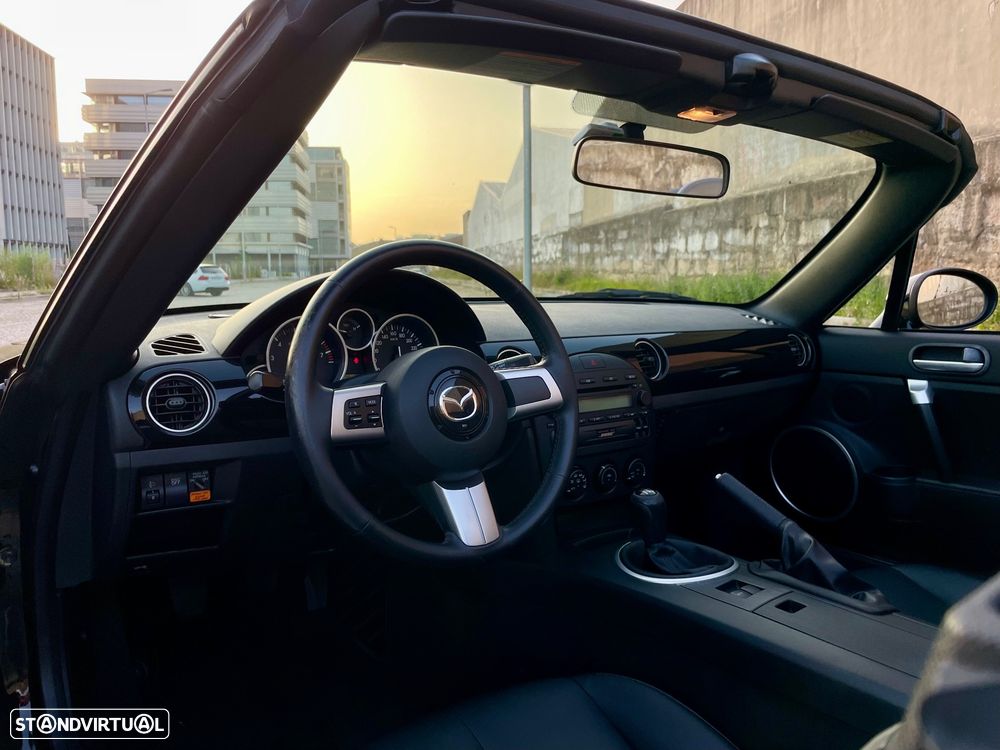 Mazda MX-5 1.8 MZR Emotion - 8