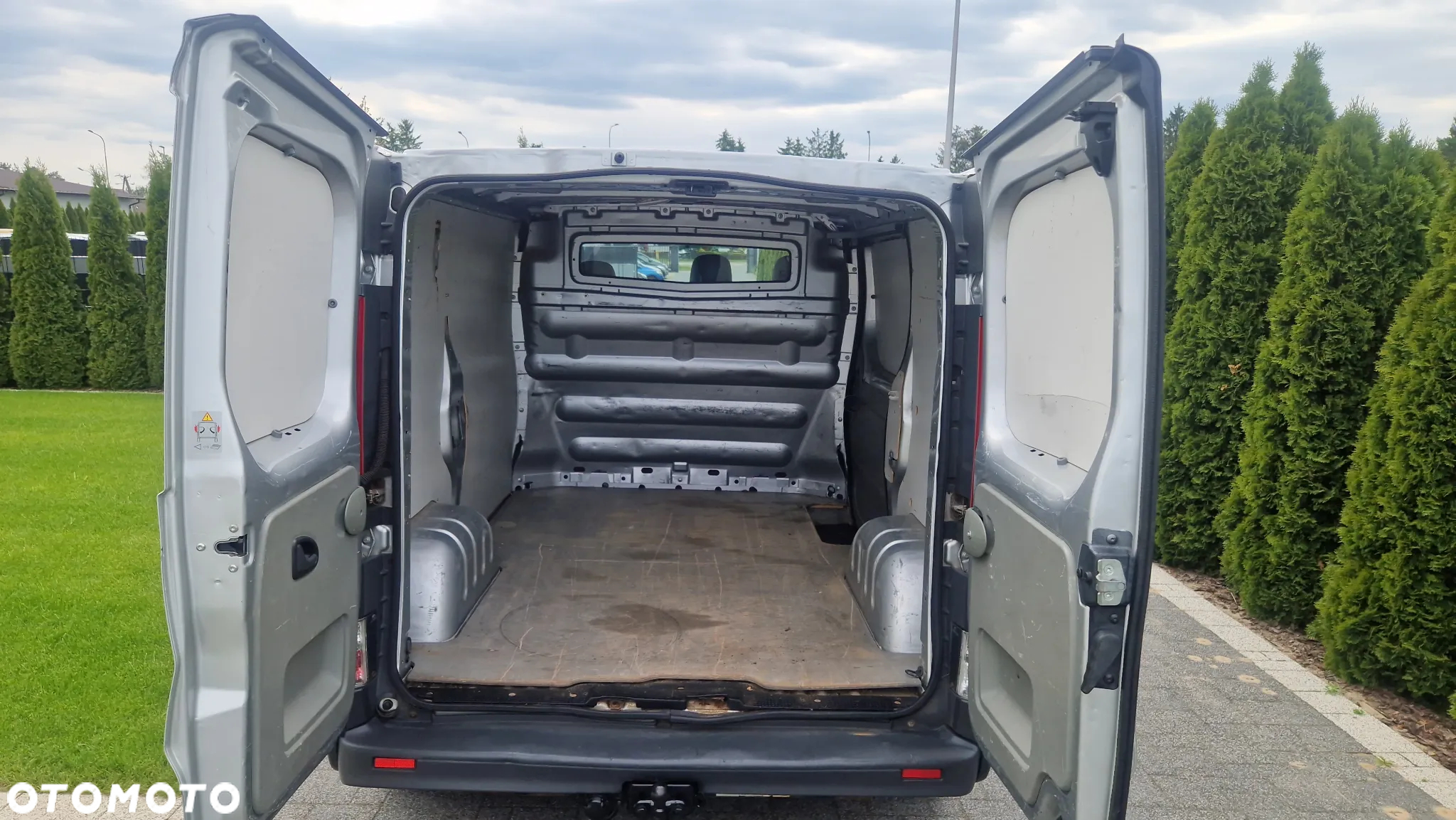 Opel Vivaro - 19