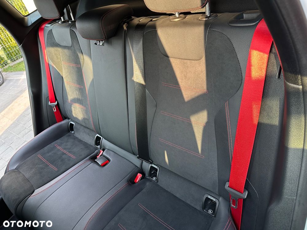 Mercedes-Benz GLA AMG 35 4Matic AMG Speedshift DCT 8G - 18