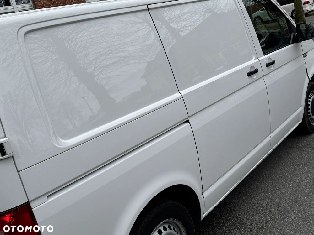 Volkswagen TRANSPORTER T6 - 22