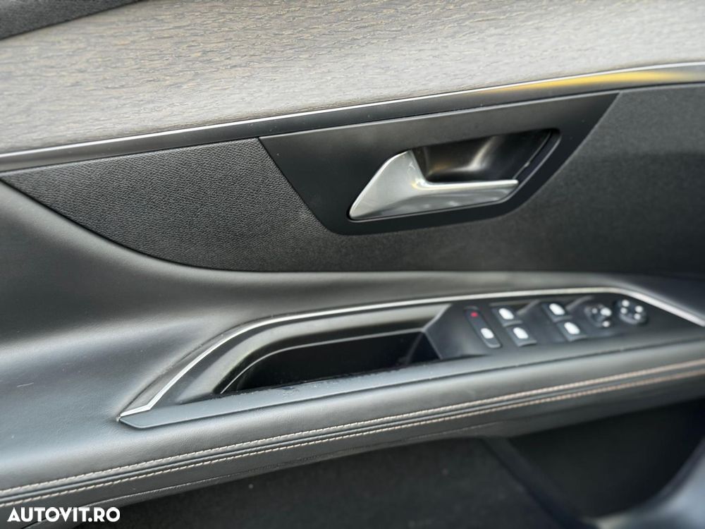 Peugeot 3008 BlueHDi 180 Stop & Start EAT6 GT - 11