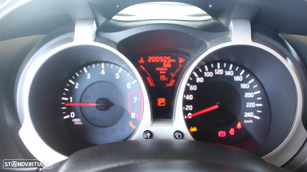 Nissan Juke 1.6 CVT n-tec - 36