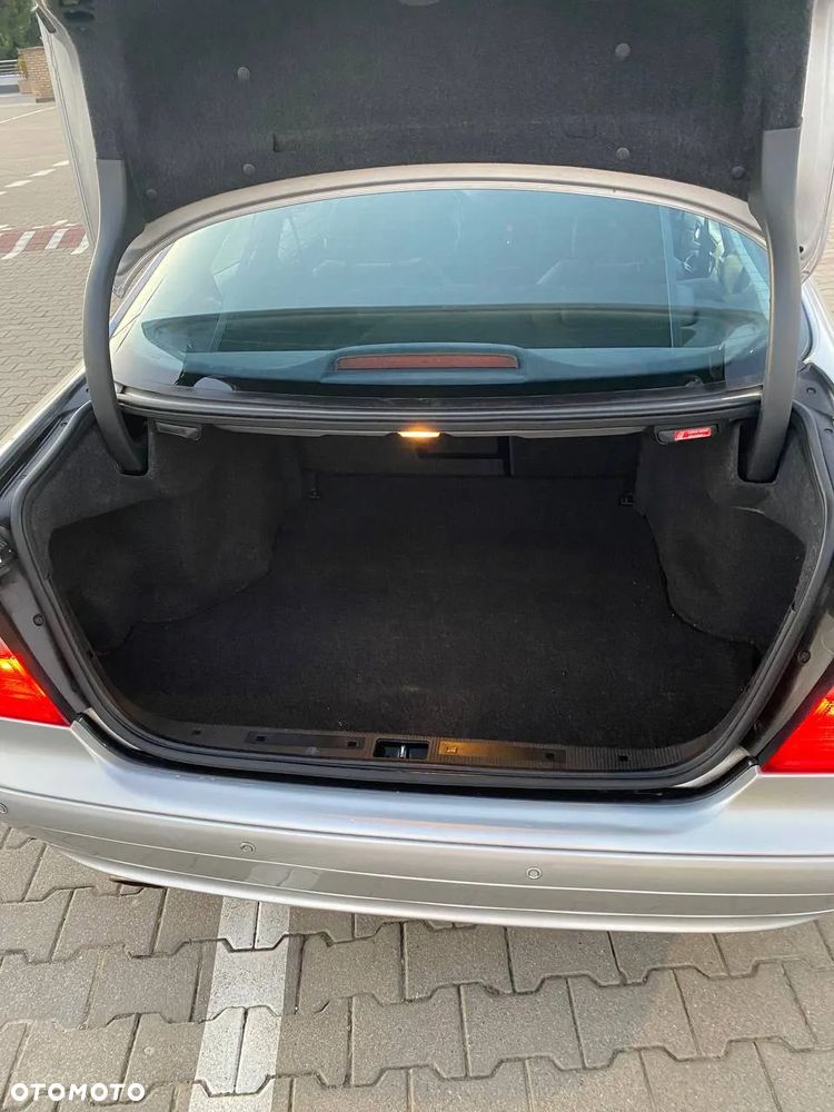Mercedes-Benz CLK - 18