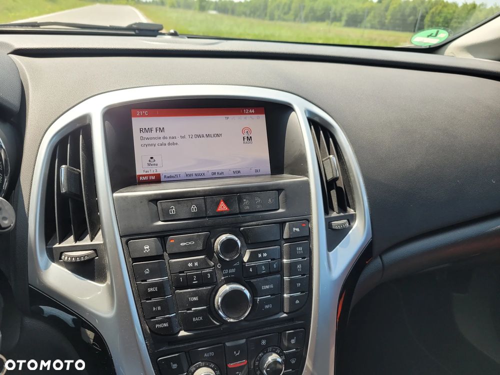 Opel Astra IV 1.6 CDTI Cosmo - 11