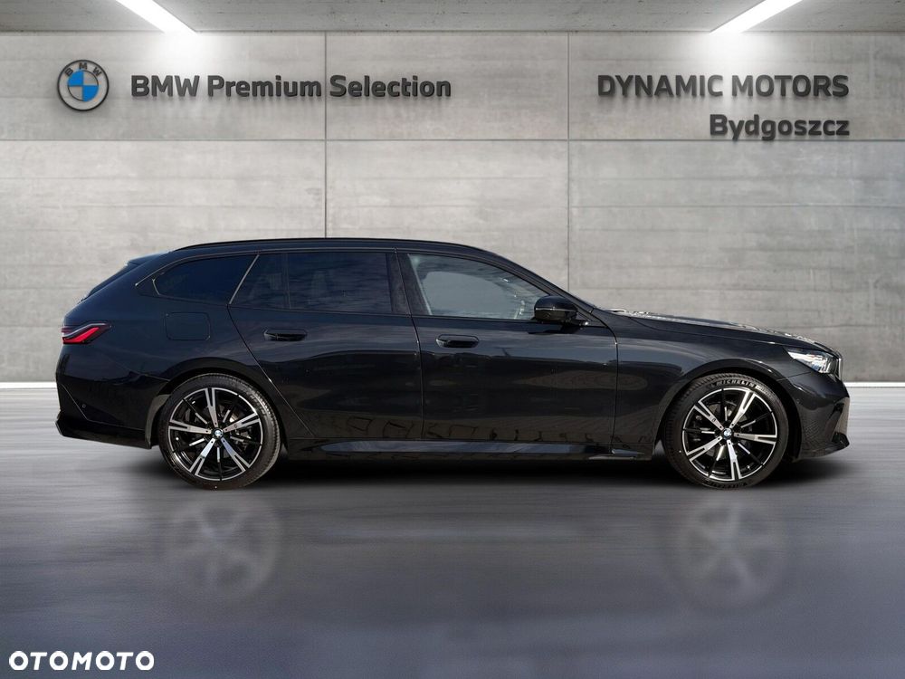 BMW Seria 5 520d xDrive mHEV M Sport - 8