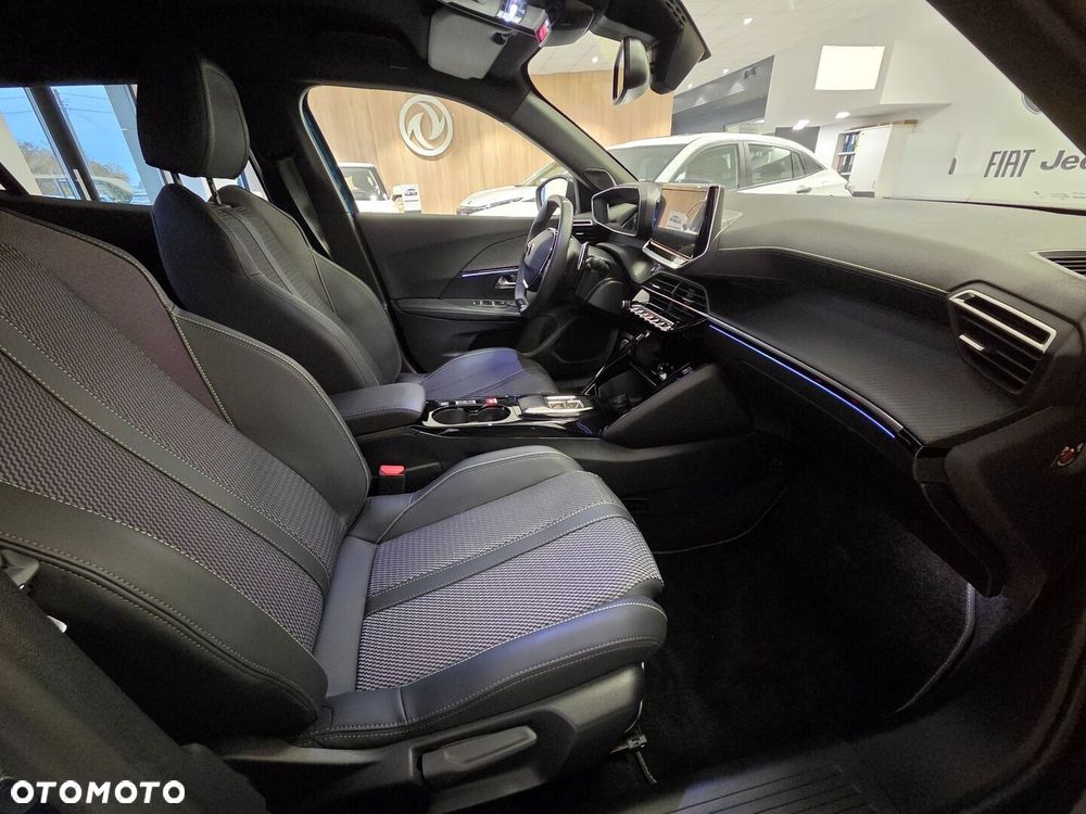 Peugeot 2008 - 6