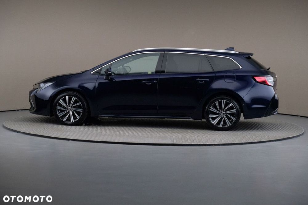 Toyota Corolla - 4