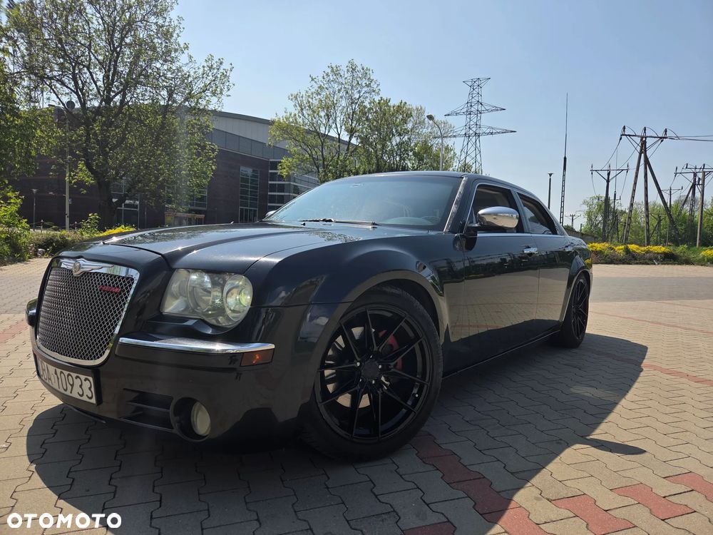 Chrysler 300C 5.7 V8 Hemi - 1
