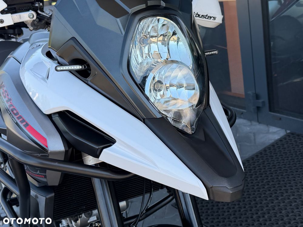 Suzuki V-STROM - 20