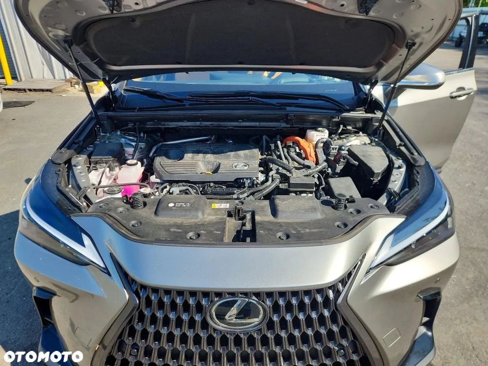 Lexus NX 350h Prestige AWD - 11