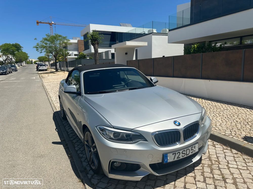 BMW 220 d Cabrio Pack M - 14