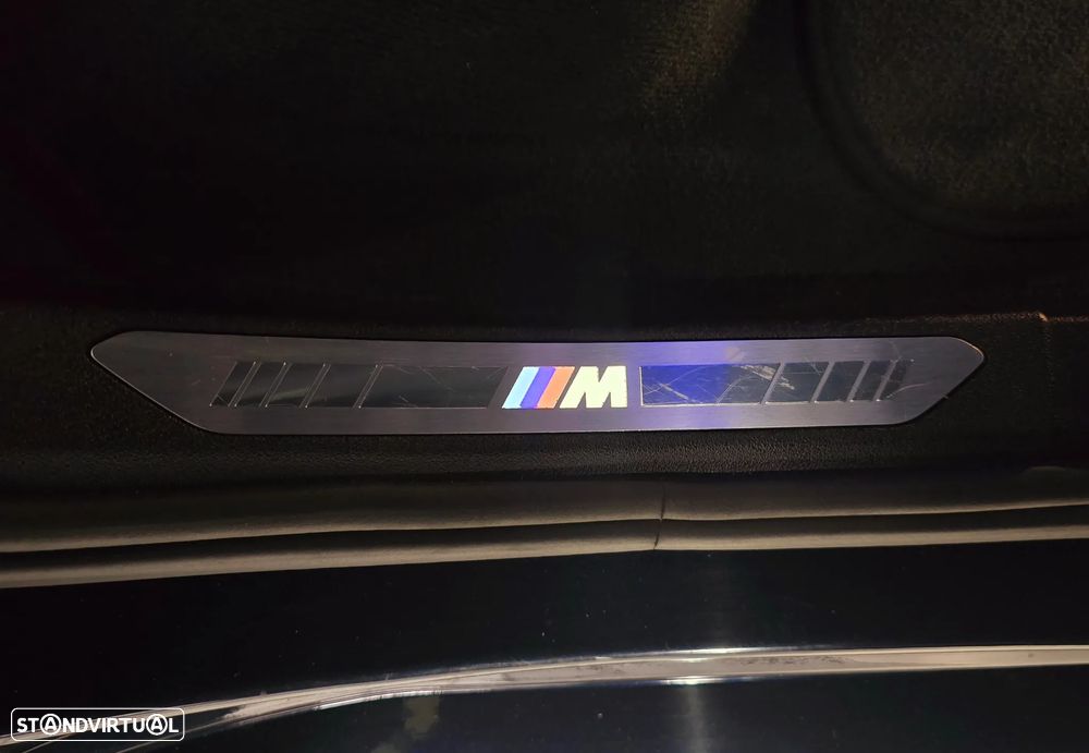 BMW X5 30 d xDrive Pack M - 19