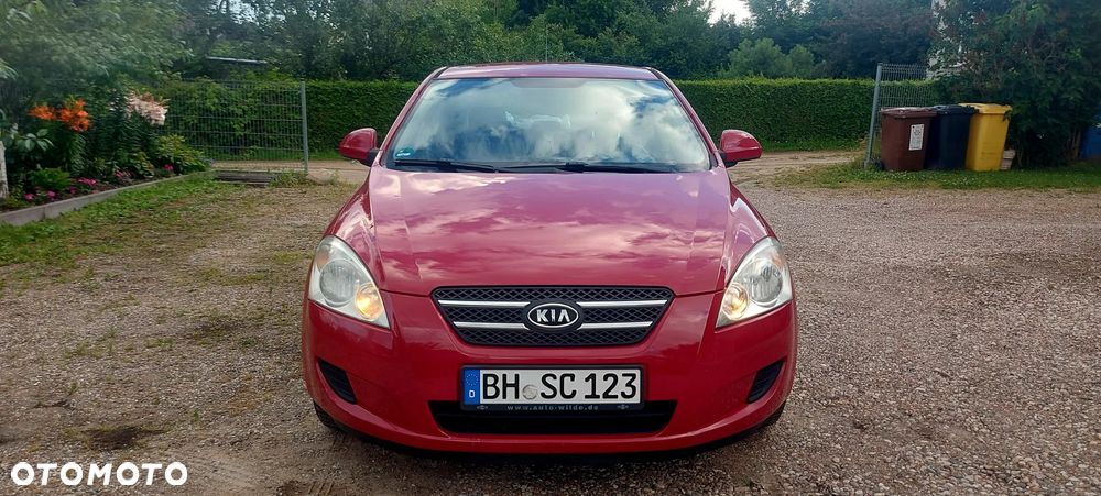 Kia Ceed 1.4 Comfort - 3