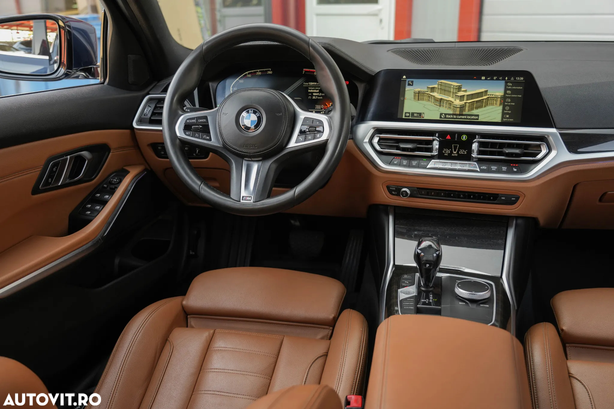 BMW Seria 3 330i AT Luxury Line - 16