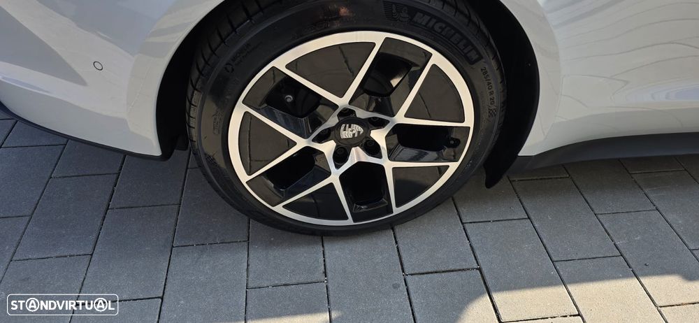 Porsche Taycan Bateria Performance Plus - 6