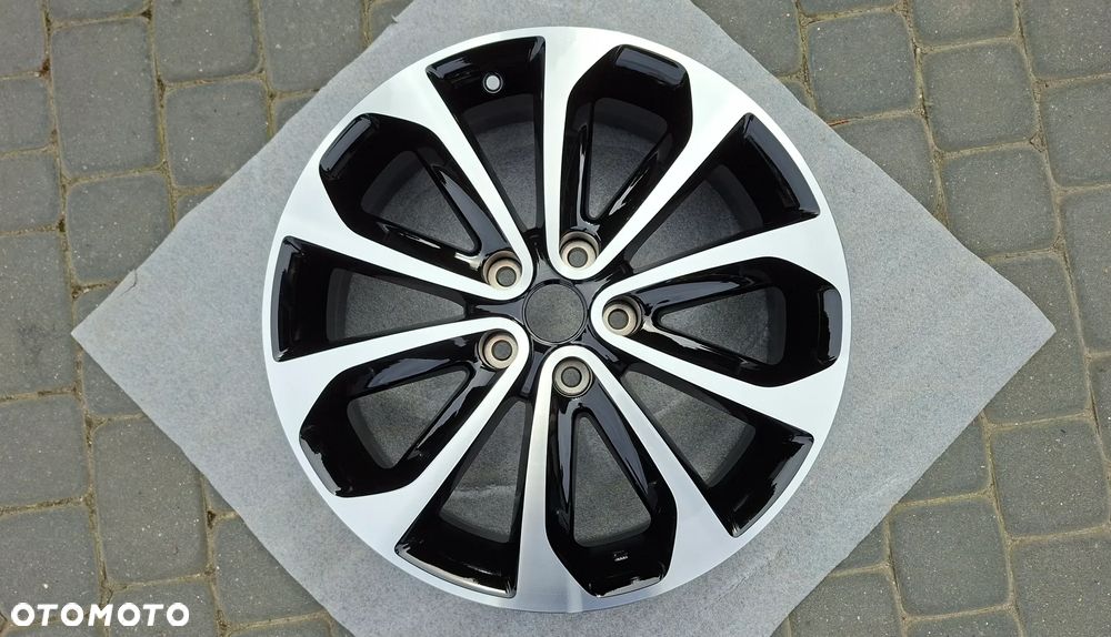 Felga Aluminiowa 18 Nissan Qashqai 5x114.3 ET 40 MB73 - 1