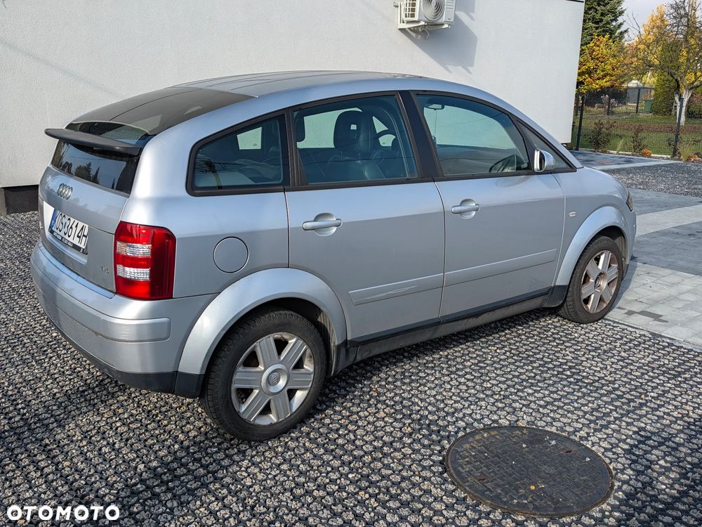 Audi A2 1.4 - 6