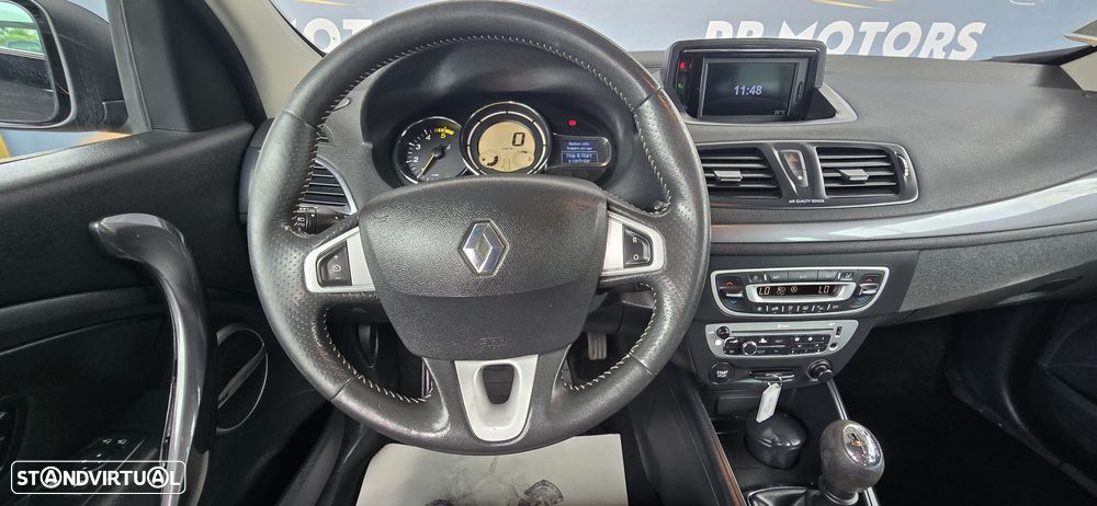 Renault Mégane Sport Tourer ENERGY dCi 110 Start & Stopp Bose Edition - 16