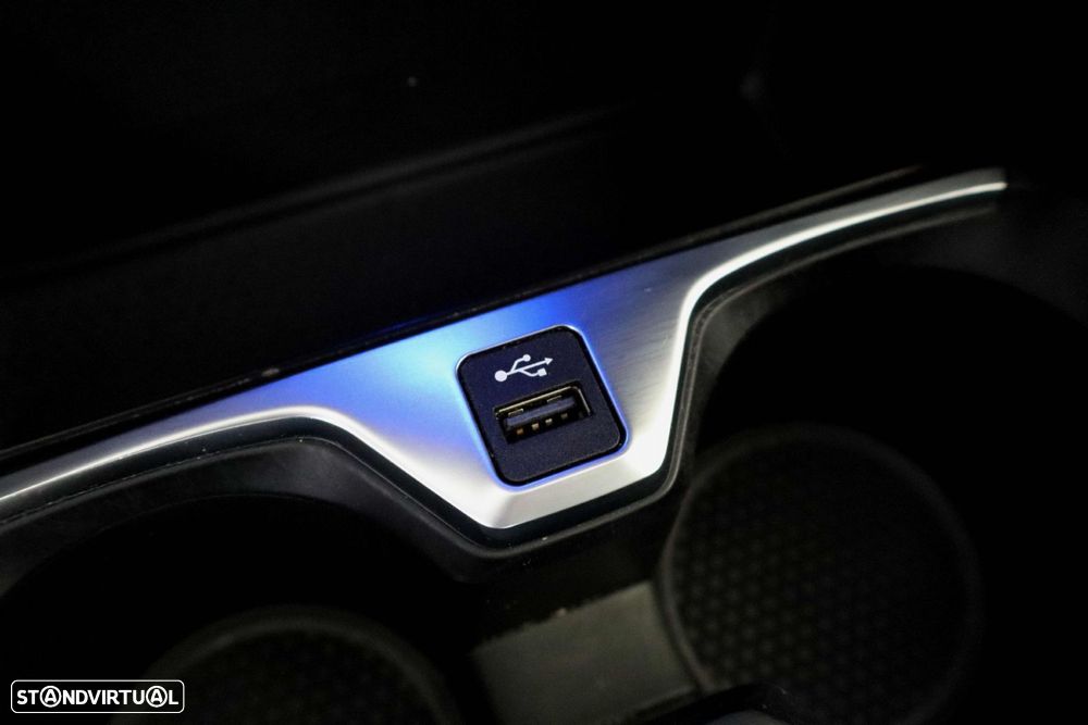 BMW 116 d Pack Desportivo M - 35