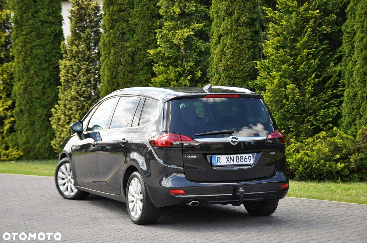 Opel Zafira - 14