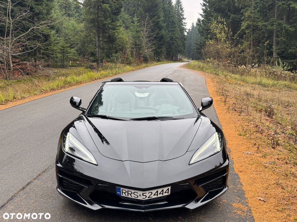 Chevrolet Corvette - 4